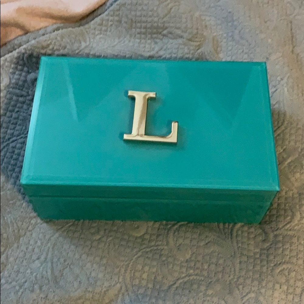 “L” jewelry box!! Pretty teal color